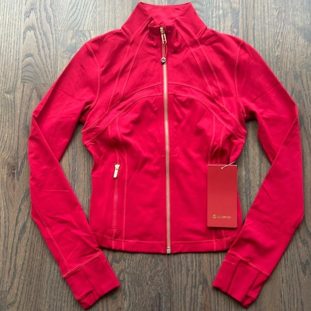NWT ✨ Rare ✨lululemon Define Cropped Jacket Nulu New Year • Dark Red • 6